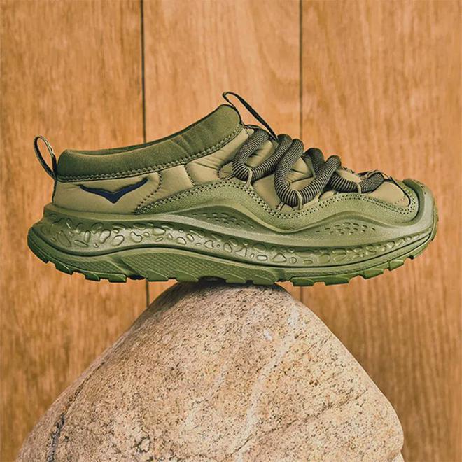 NE 的新拖鞋让你在家也能过户外瘾新利体育登录HOKA ONE O(图3)