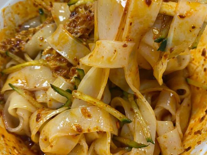 三天时间走先热门线路玩转西安!西安3日游最佳方案:人均800(图1) 三天时间走先热门线路玩转西安!西安3日游最佳方案:人均800(图1)